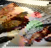 Hungry Wolf's Pizza and Pasta Restaurant - Inverell Accommodation