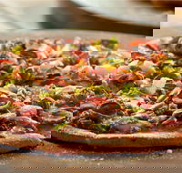 Domino's - Springwood - Inverell Accommodation