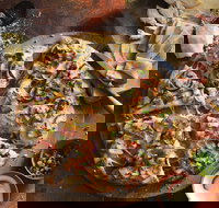 Domino's - Gatton - Inverell Accommodation