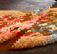 Pizza Hut - Springwood - Inverell Accommodation