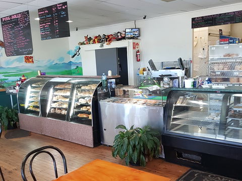 Plantation Organic Bakery - Inverell Accommodation 2