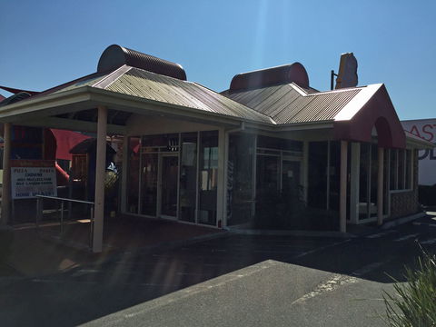 Darcy's Licensed Restaurant - Inverell Accommodation 0