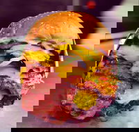 Chubby Buns Burgers - Inverell Accommodation