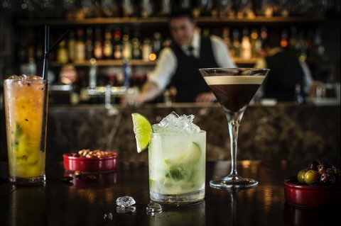 Ostani Lounge, Bar & Restaurant - Inverell Accommodation 2