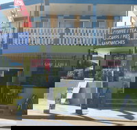 The Point Cafe and Takeaway - Inverell Accommodation