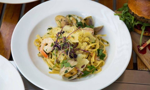 O Bar & Restaurant - Inverell Accommodation 5