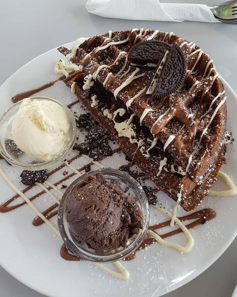 Waffle On Cairns - Inverell Accommodation 4