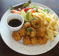 Beachfront Hotel - Inverell Accommodation