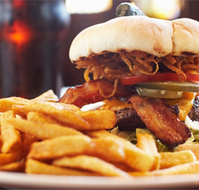 Karama Plaza Tavern - Inverell Accommodation