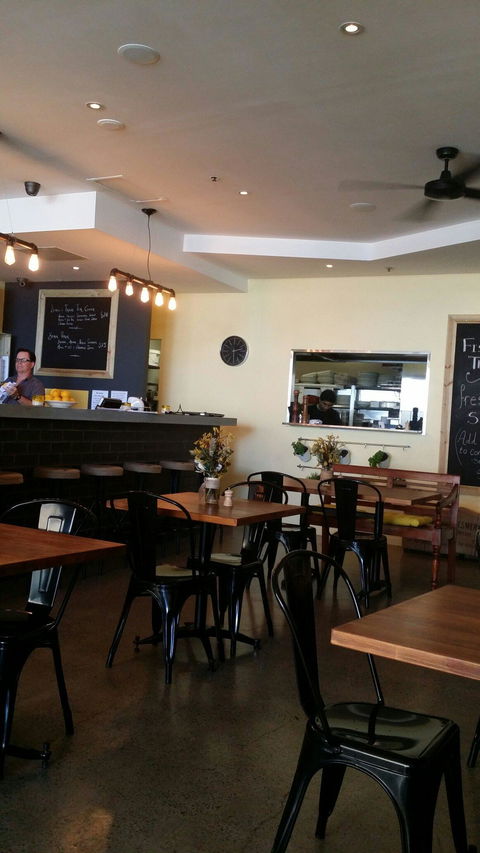 Lemon & Thyme - Inverell Accommodation 4