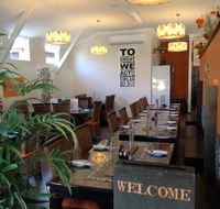 Wok's Up - Inverell Accommodation