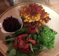 The Hairy Giraffe Cafe - Inverell Accommodation