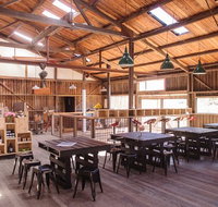 Willie Smith's Apple Shed - Inverell Accommodation