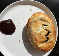 Devil's Den Cafe and Takeaway - Inverell Accommodation