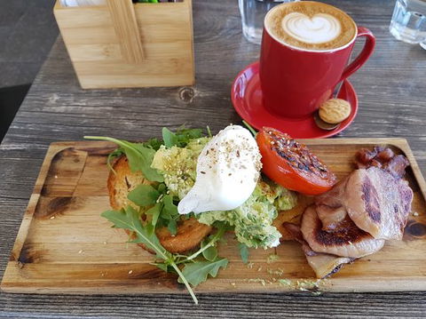 Union Kitchen - Inverell Accommodation 0
