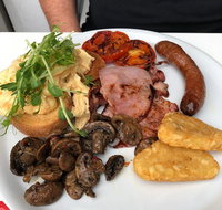 Lakeview Cafe - Inverell Accommodation