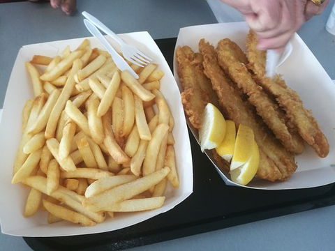 AJ's Fish & Chips - Inverell Accommodation 0