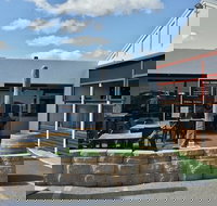 Breeze Cafe  Bar - Inverell Accommodation