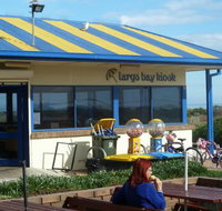 Largs Bay Kiosk - Inverell Accommodation