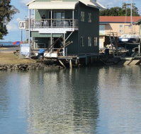 Pelican's Cafe - Inverell Accommodation