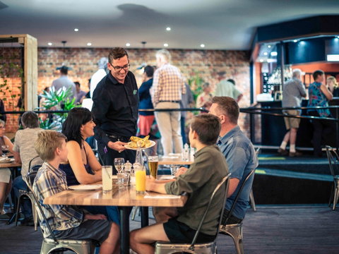 Mercure Kakadu Crocodile Hotel - Inverell Accommodation 8