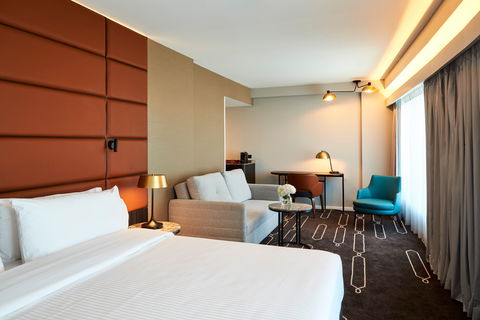 Holiday Inn Sydney Airport - Inverell Accommodation 13