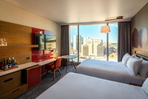 Crowne Plaza Hobart - Inverell Accommodation 8