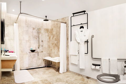W Brisbane - Inverell Accommodation 5