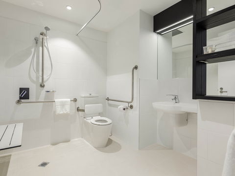 Ibis Adelaide - Inverell Accommodation 4
