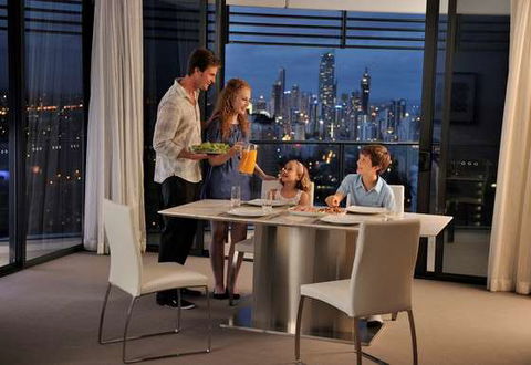 Peppers Broadbeach - Inverell Accommodation 4