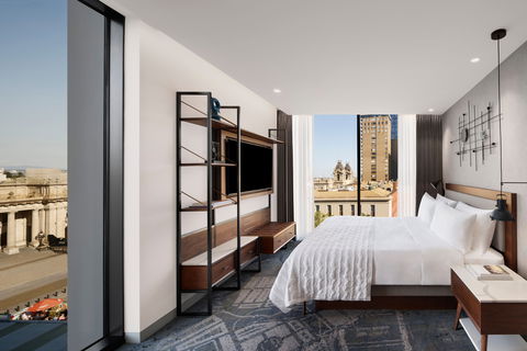 Le Meridien Melbourne - Inverell Accommodation 13