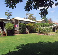 Adamsons Riverside Accommodation - Inverell Accommodation