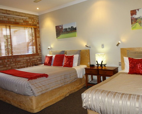 Edge of the Forest - Inverell Accommodation 2