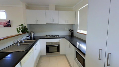 Margarets Beach Resort - Inverell Accommodation 12