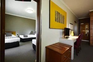 Sovereign Park Motor Inn - Inverell Accommodation 2