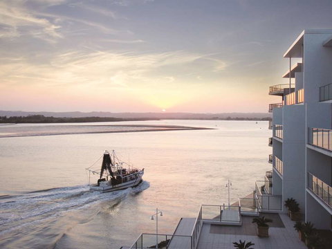 Ramada Hotel & Suites Ballina - Inverell Accommodation 1