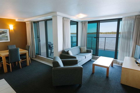 Ramada Hotel & Suites Ballina - Inverell Accommodation 9