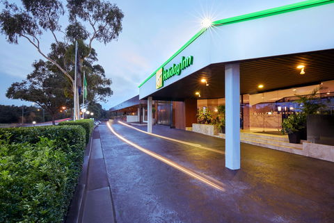 Holiday Inn Warwick Farm - Inverell Accommodation 0