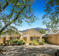 Quest Trinity House - Inverell Accommodation