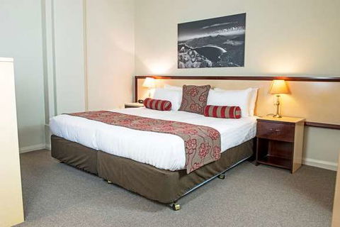 Mantra One Sandy Bay Road - Inverell Accommodation 2