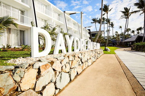 Daydream Island Resort - Inverell Accommodation 0
