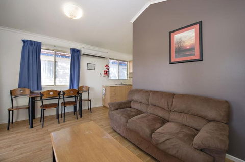 Discovery Parks Lake Kununurra - Inverell Accommodation 2