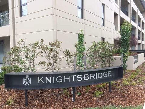 Knightsbridge Canberra - Inverell Accommodation 1