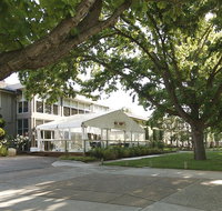 Forrest Hotel  Apartments - Inverell Accommodation