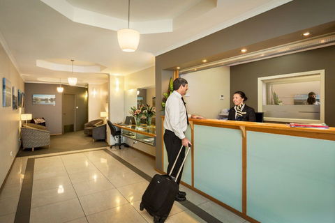 Quest Waterfront Serviced Apartments - Inverell Accommodation 1