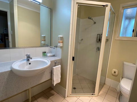 Gayndah Colonial Motor Inn - Inverell Accommodation 2
