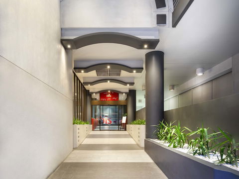 Ibis Hotel - Inverell Accommodation 1