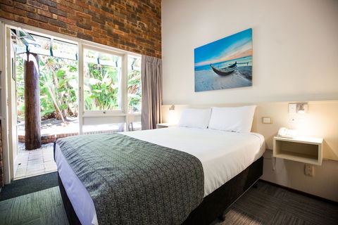 Leisure Inn - Inverell Accommodation 0