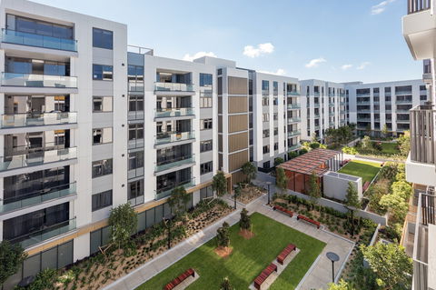 Meriton Suites Sydney Airport - Inverell Accommodation 0