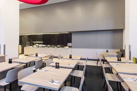 Travelodge Sydney Airport - Inverell Accommodation 17